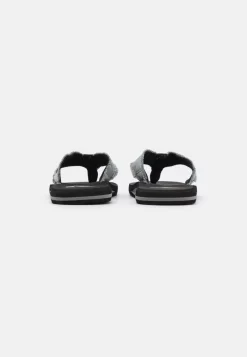 Quiksilver Badslippers - Black -Quiksilver 8a3489497c9b4a398749632459c6ea02 scaled
